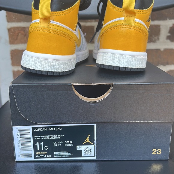 Jordan 1 Mid (PS) - Picture 3 of 3